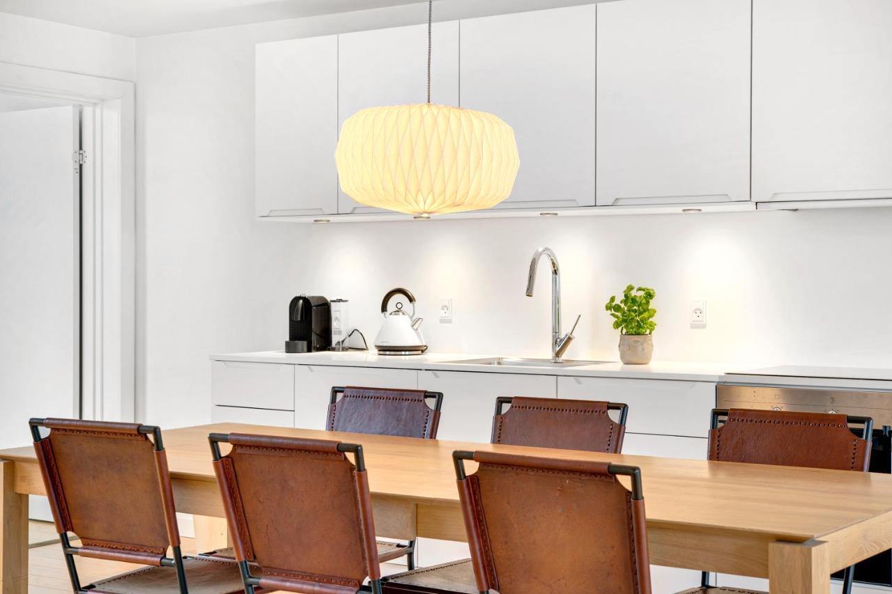 Sanders Monarch - Charming One-Bedroom Apartment With Two Balconies København Eksteriør bilde